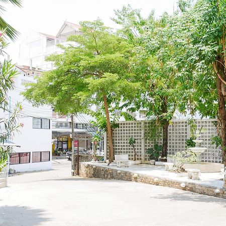 Rak Kun Resort 2 Nakhon Sawan Luaran gambar