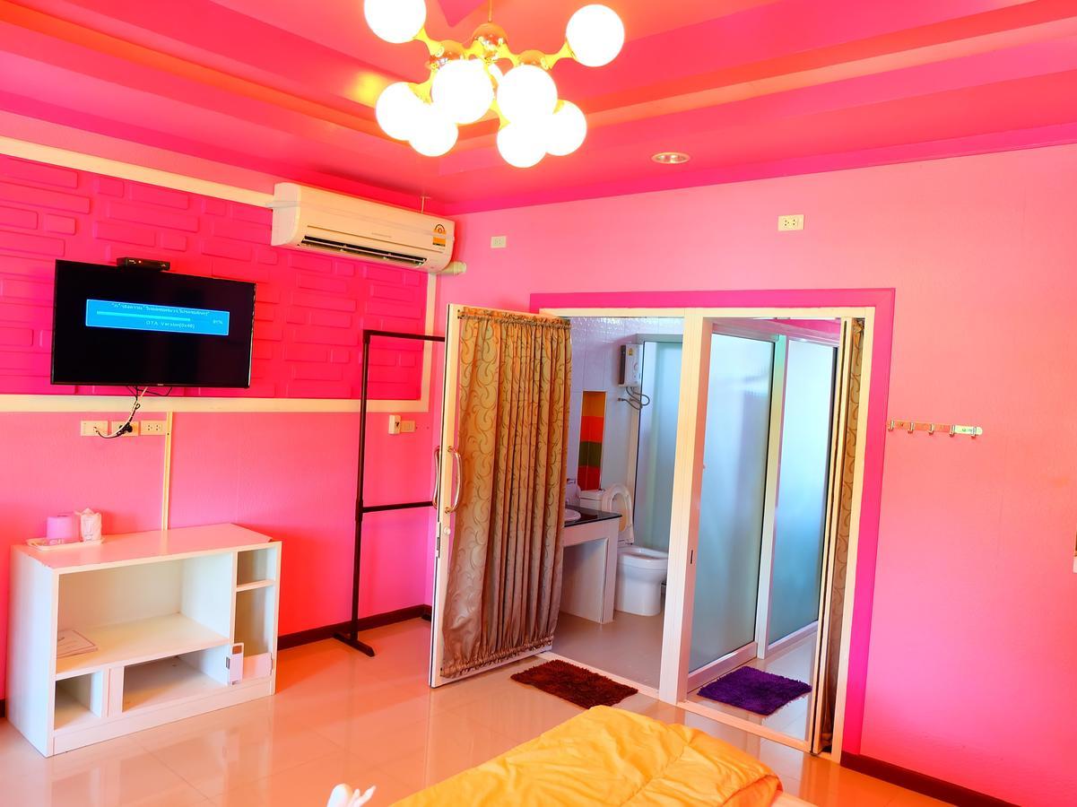 Rak Kun Resort 2 Nakhon Sawan Luaran gambar