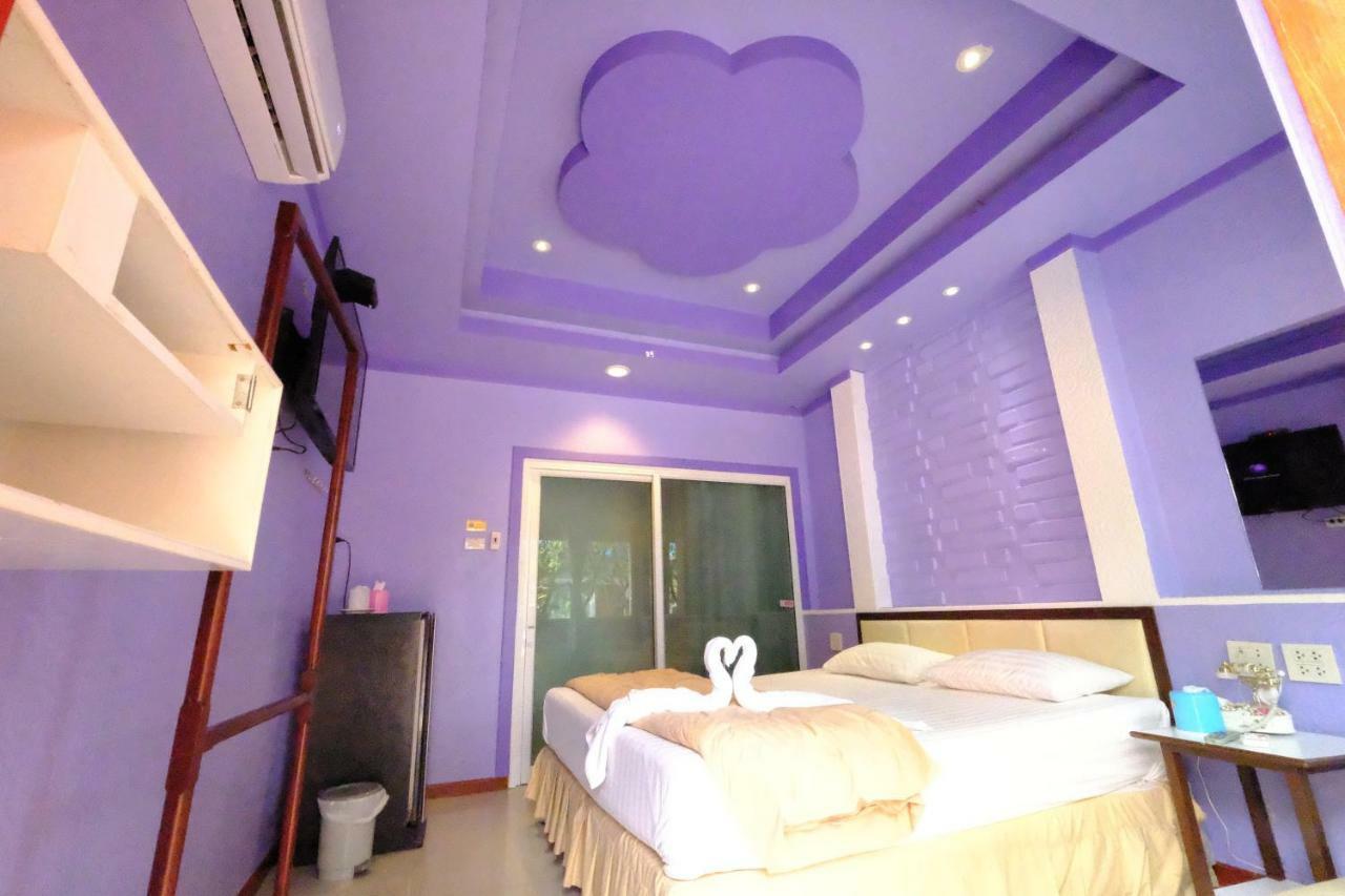 Rak Kun Resort 2 Nakhon Sawan Luaran gambar