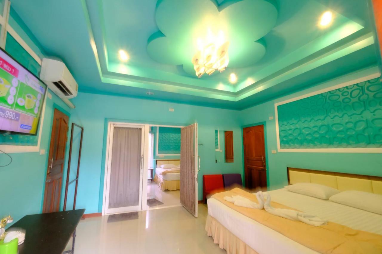 Rak Kun Resort 2 Nakhon Sawan Luaran gambar