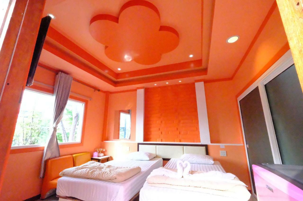 Rak Kun Resort 2 Nakhon Sawan Luaran gambar